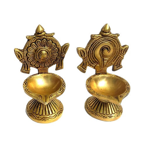 Brass Sangu Chakra Diya (Vilakku) Specially From Nachiyarkovil Kumbakonam (10 SGD For Preorder & Delivery In 15 Days) - 1 Pc