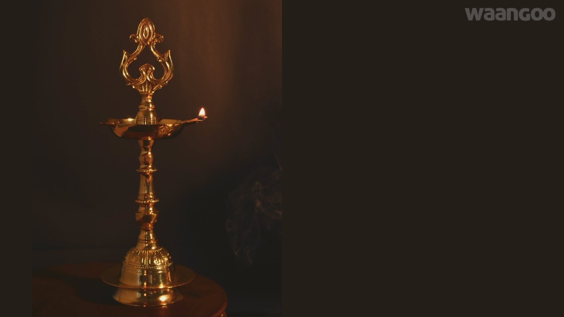 Brass Kashi Muruga Lamp Gold Plated Specially From Nachiyarkovil Kumbakonam (10 SGD For Preorder & Delivery In 15 Days) - 2 Pc